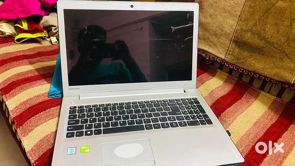 Want sell lenovo laptop