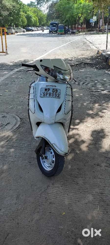Honda Activa scooter single hand and all documents complete