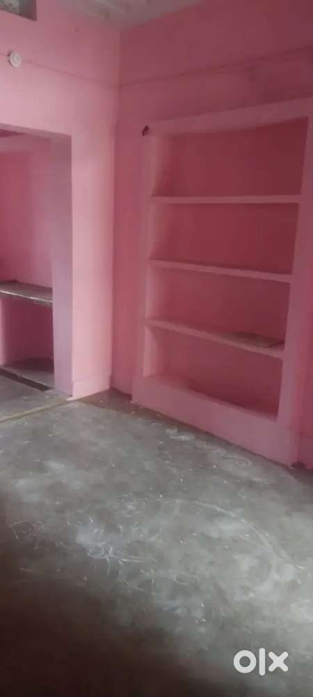 Rent House for batchelors