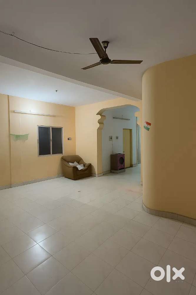 No restriction 1bhk cupls allowed nd bachlors