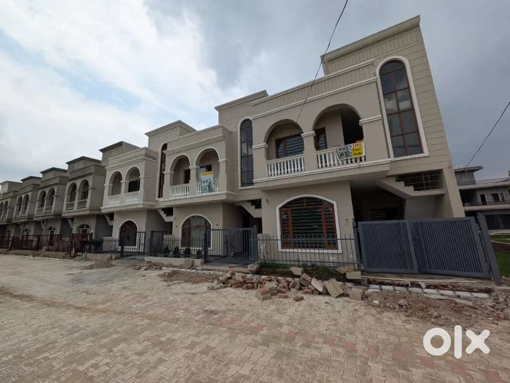 4 bhk luxury villas for sale