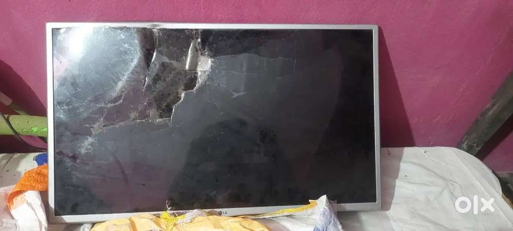 Want to sell a tv having age 7 years