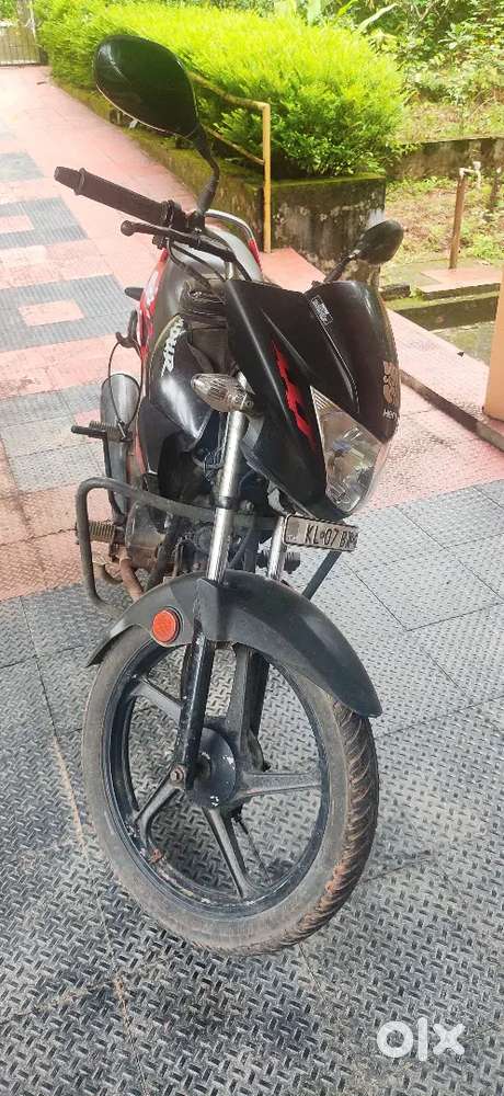 Hero glamour 2013 model drum brakes alloy wheels