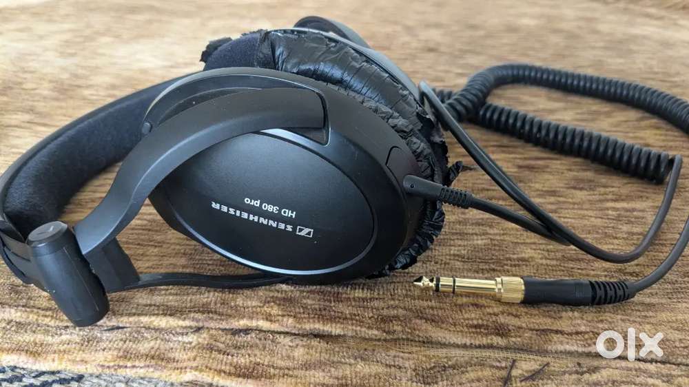 Sennheiser HD 380 PRO Headphones