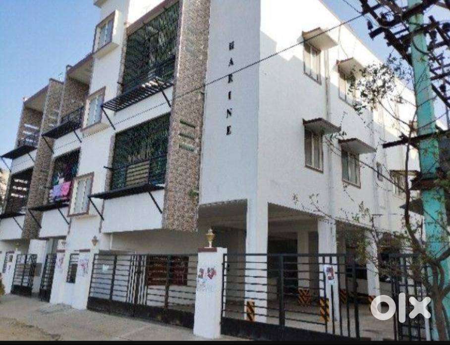 Well maintained 2BHK Apartment in gated Community for Sale