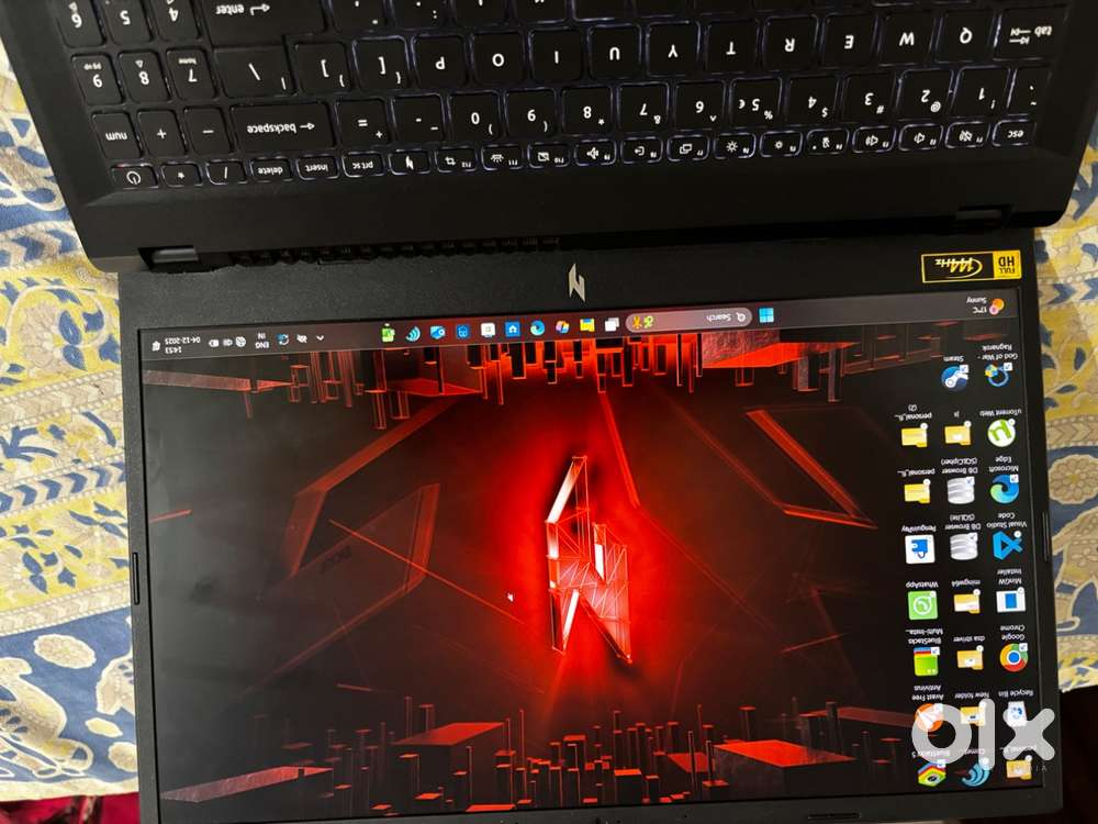 Acer Nitro v i5 13 gen rtx 4050 16 gab ram 512 gb storage