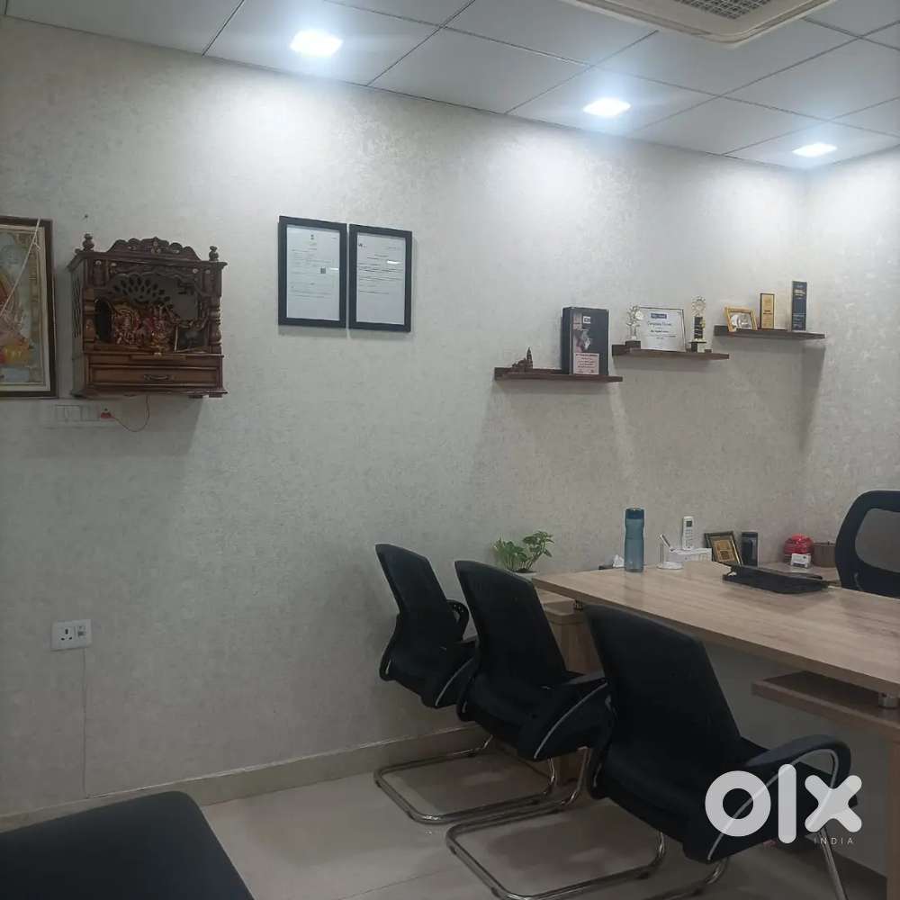 Fully furnished office for lease at Gomti nagar , Vibhuti khand