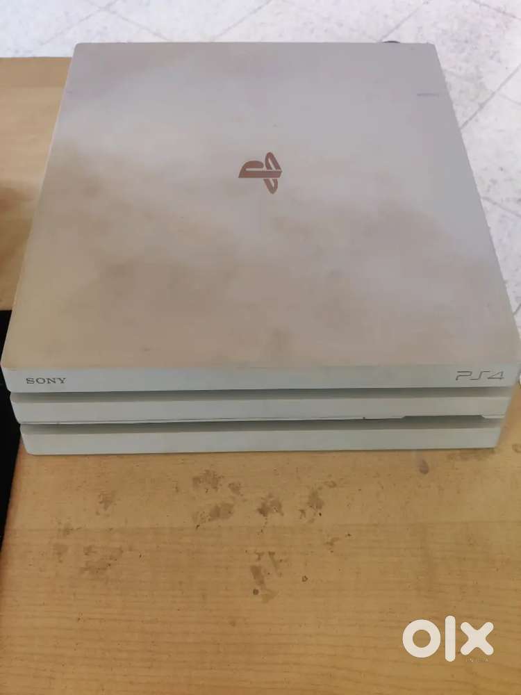 PS4 PRO 4K 60FPS