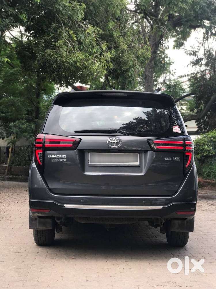 Innova Crysta led tail lights made in taiwan