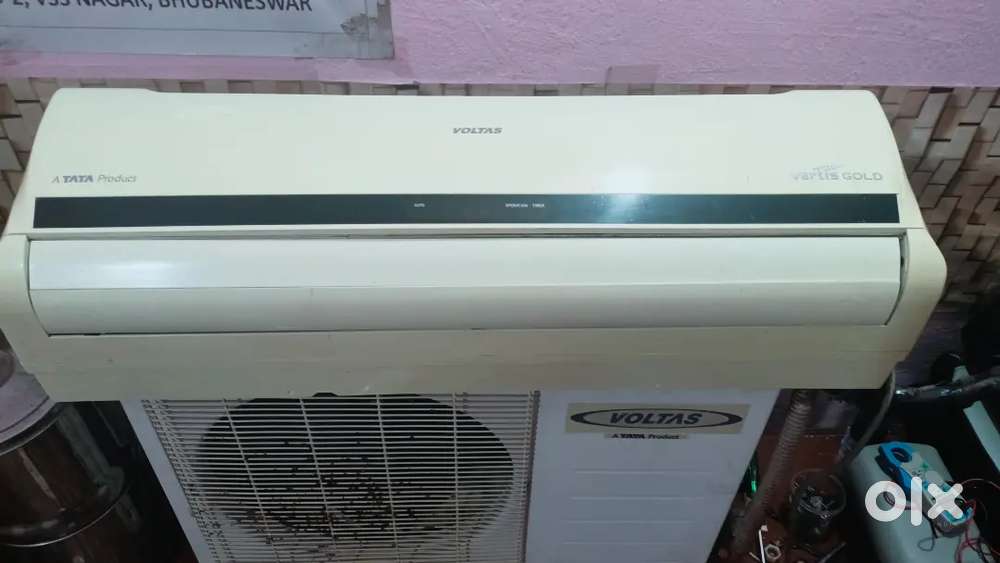 1. 5 Ton VOLTAS, Vertis gold (A TATA Product) Split AC.