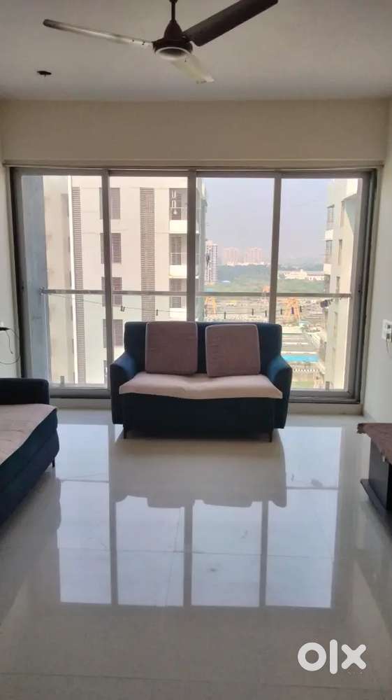 NEW BIG SIZE FLAT NICE LOCATION CENTRAL ARIA