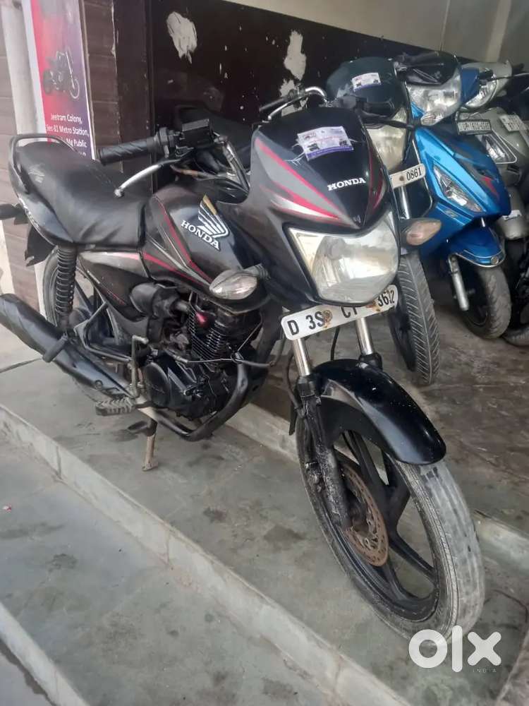 Multybikes24 Noida se.81 warranty coverd bikes or Scooty awailable