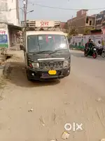 Mahindra supro