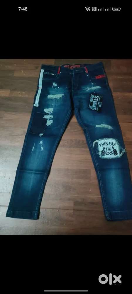 28 ki size se leke 34 tarakki size milegi funky mein