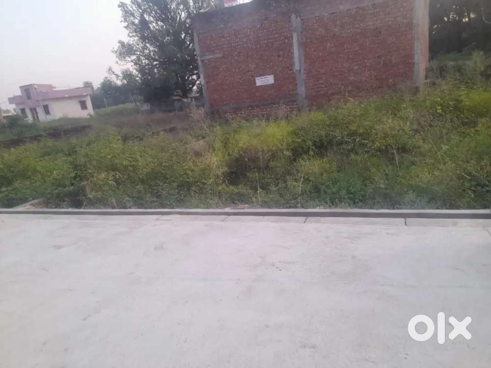 300 Gaj Plot for Sale