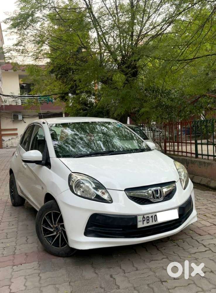 Honda Brio S MT, 2016, Petrol