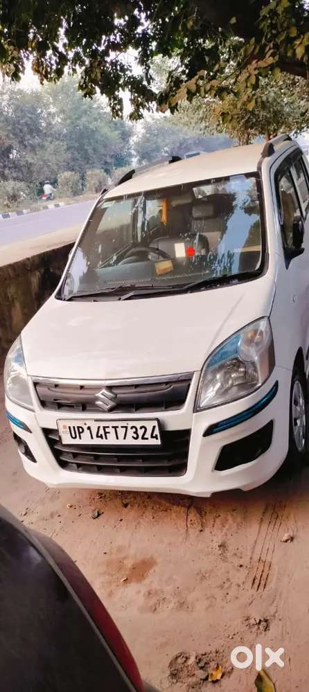 New modal car wagonr and good running new condition new car power