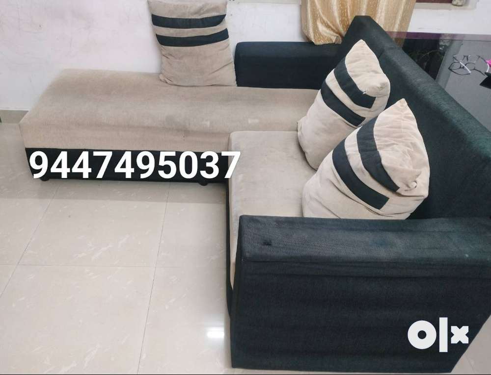 Corner sofa for sale at Punkunnam, Thrissur