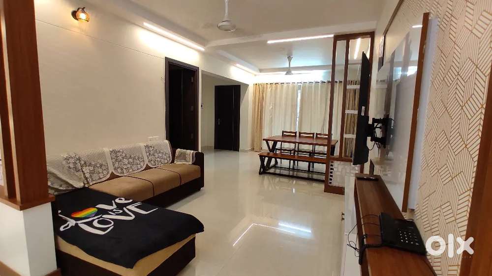 3bhk premium flat for sale near lulu and kims