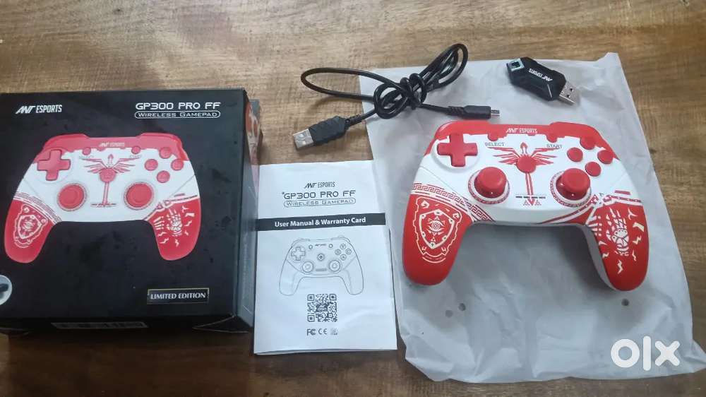 ANT ESPORTS GP300 PRO FIREFLY WIRELESS GAMEPAD