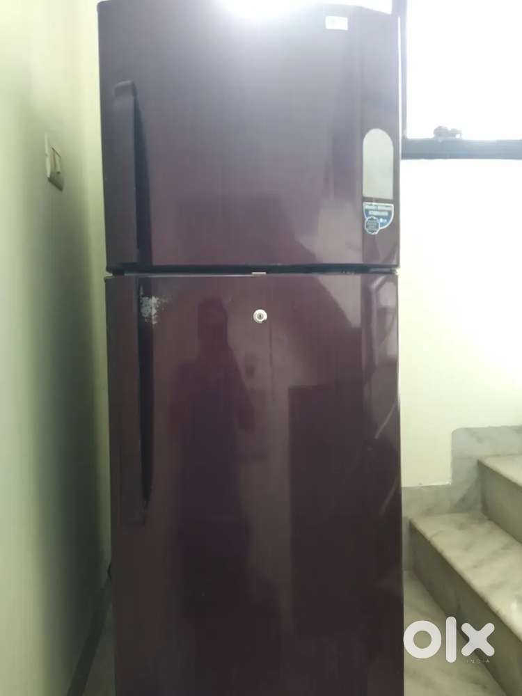 LG Fridge in Very Good Condition