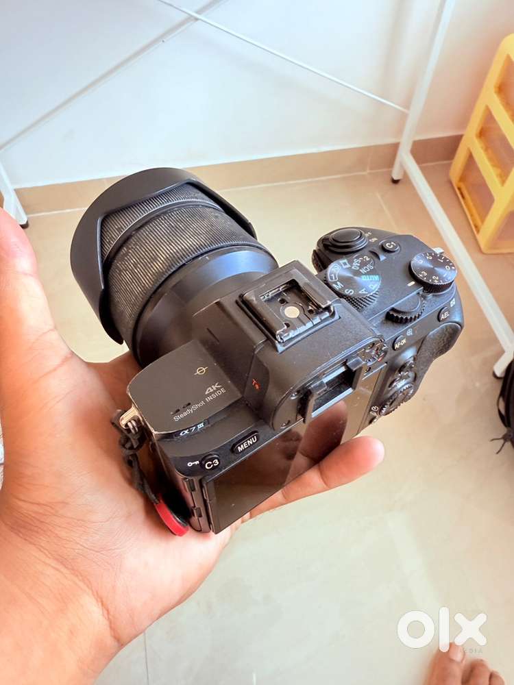 Sony A7M3 with 28-70 mm lense