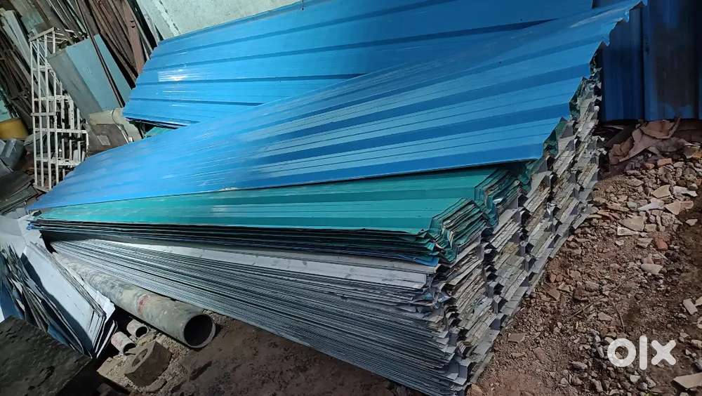 Roofing sheet 14 feet 19 feet 26 feet available  like new condition