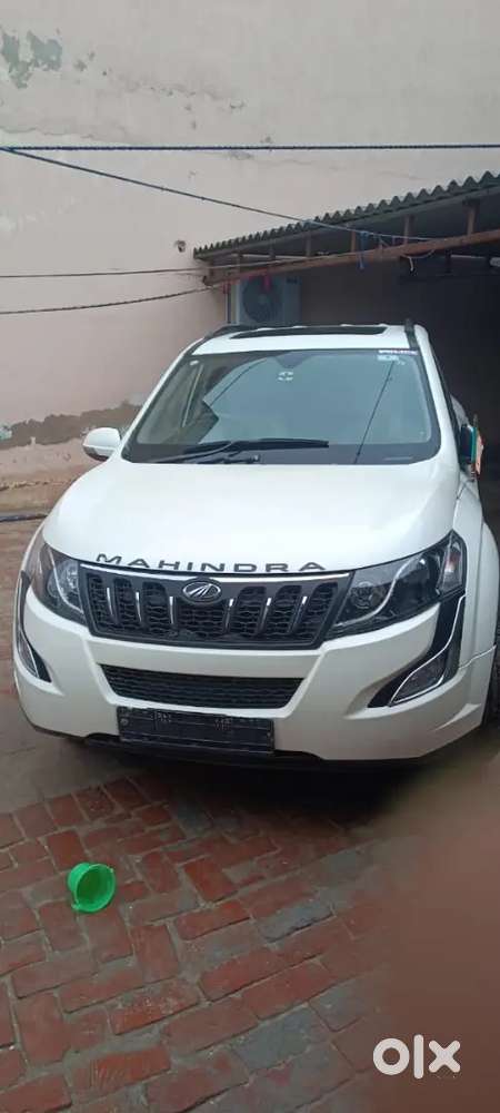 Mahindra XUV500 2018 Diesel 68000 Km Driven