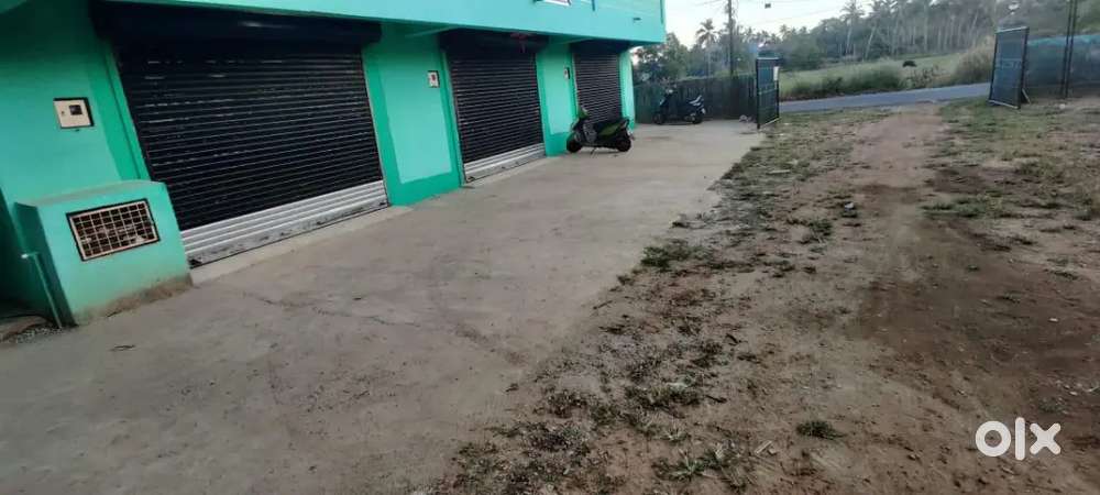 Shops for Rent - Commercial Large Shed & Yard for Warehouse,Majorda