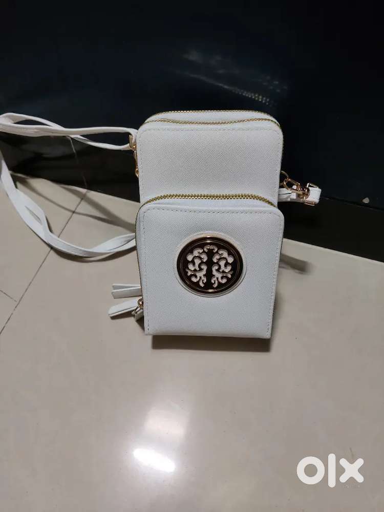Fancy sling bag