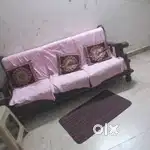 5 Seater wooden sofa in good condition