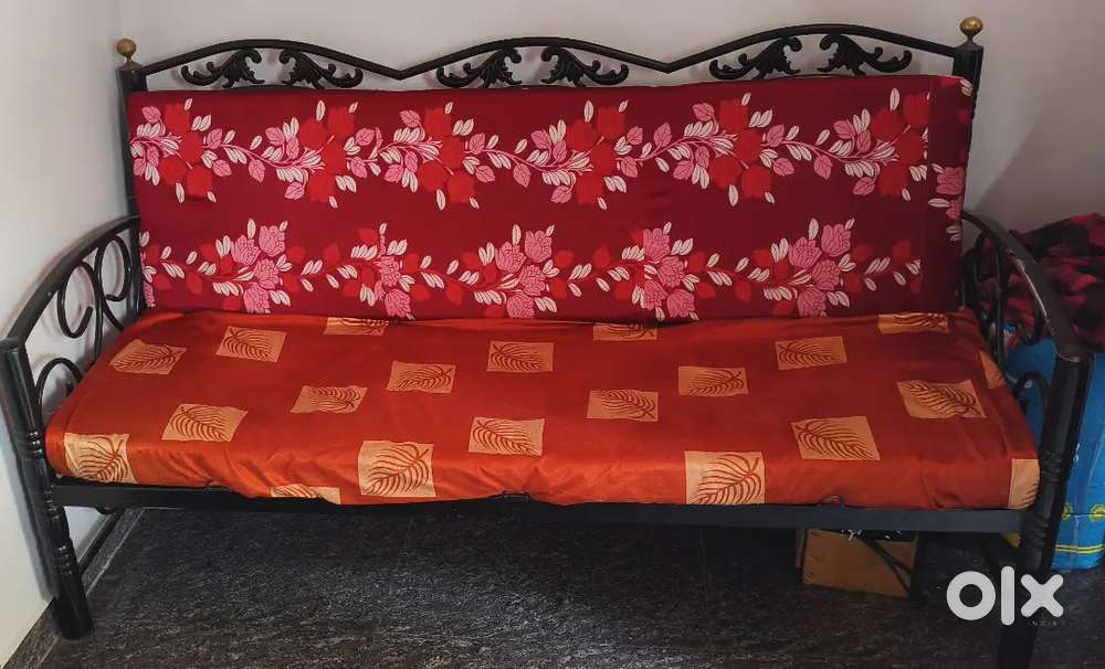 Sofa set good condition