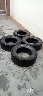 BF GOODRICH 285 60 R18
