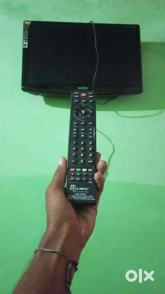 24 intex led No Smart