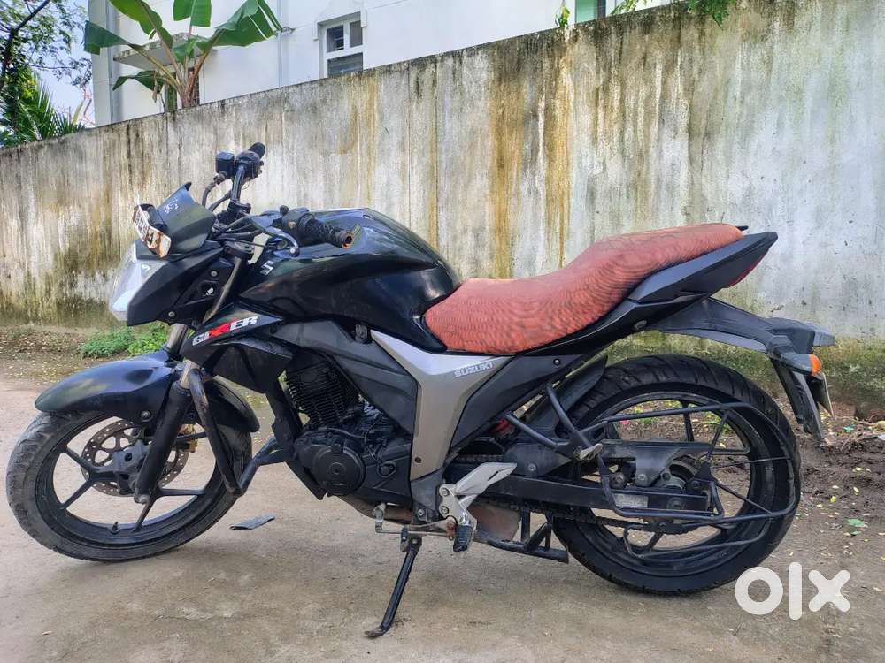 Suzuki Gixxer 2016