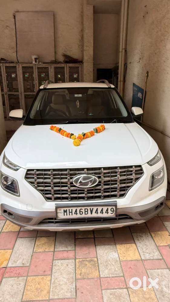 Hyundai Venue 2020 Diesel Well Maintained