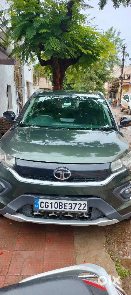 Tata Nexon 2021 Petrol Well Maintained , Less driven, Showroom Service