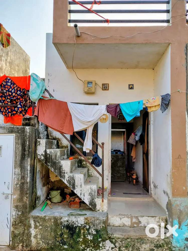 Urgent sell A small budget ROW HOUSE,  . SAHKAR NAGAR LAKHVAD GAM.