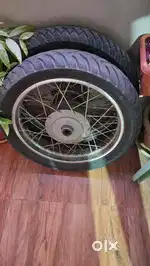 Royal enfield classic 350 spoke wheels with tyres