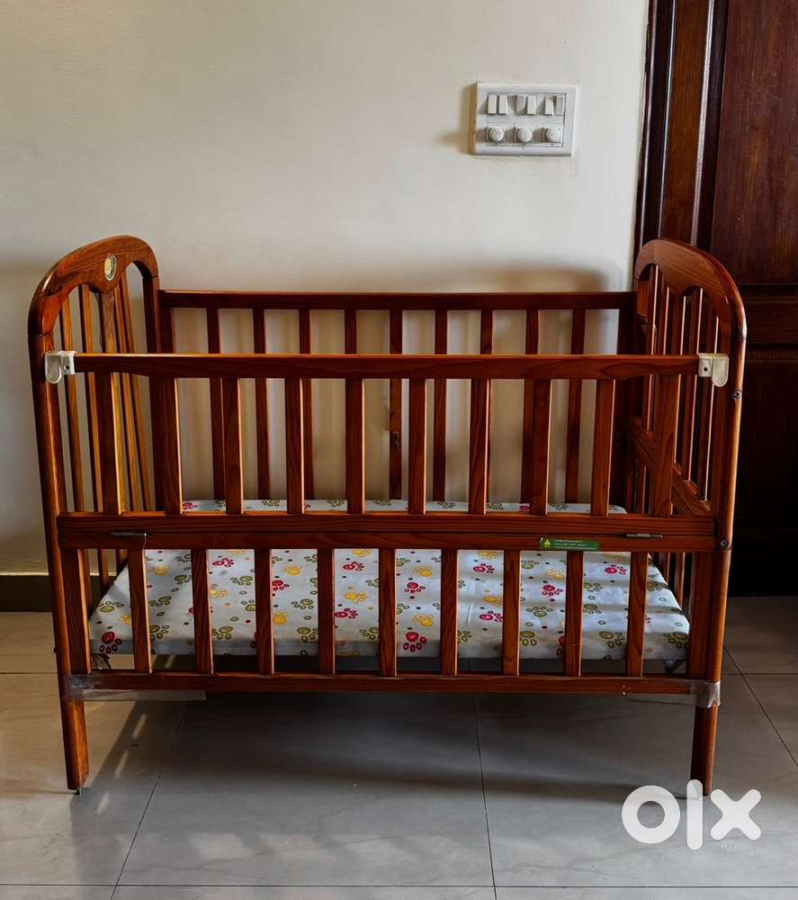 Infant Crib