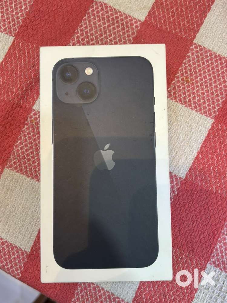 Iphone 13 extremely good condition