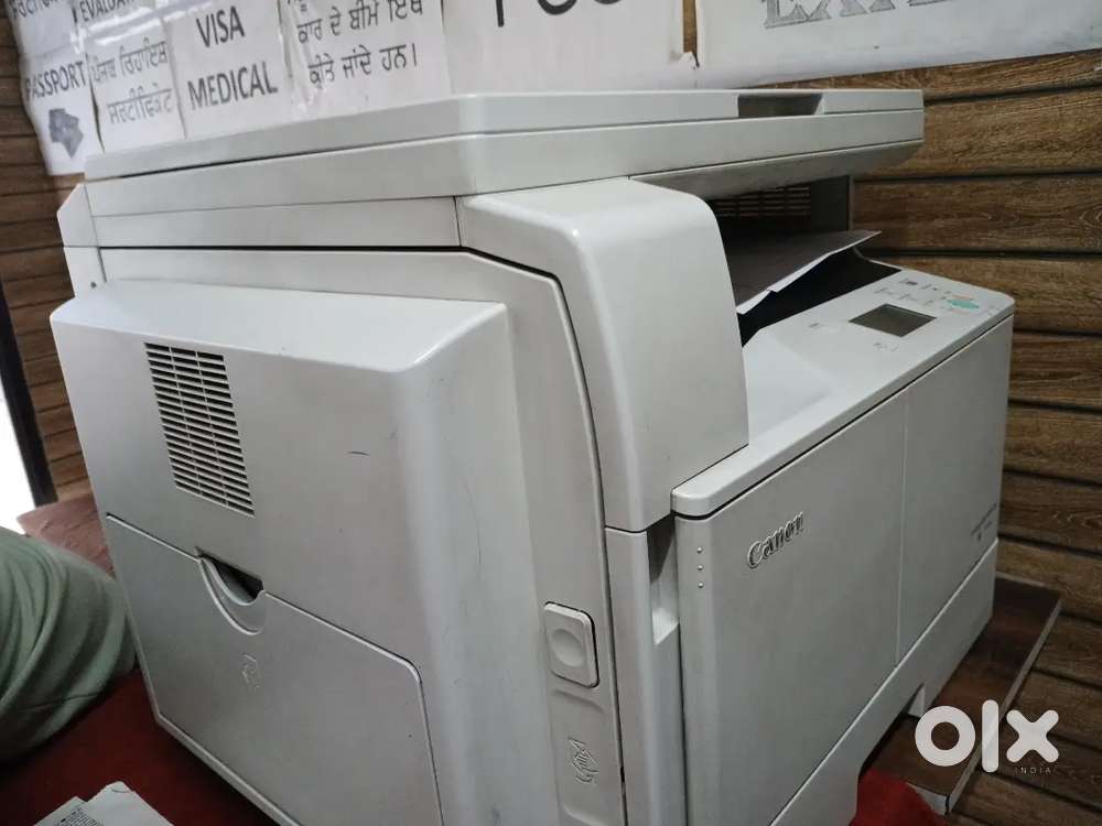 Canon2206 A printer