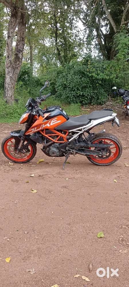 KTM Duke 390-Excellent Condition,well Maintained & Ready to Ride!