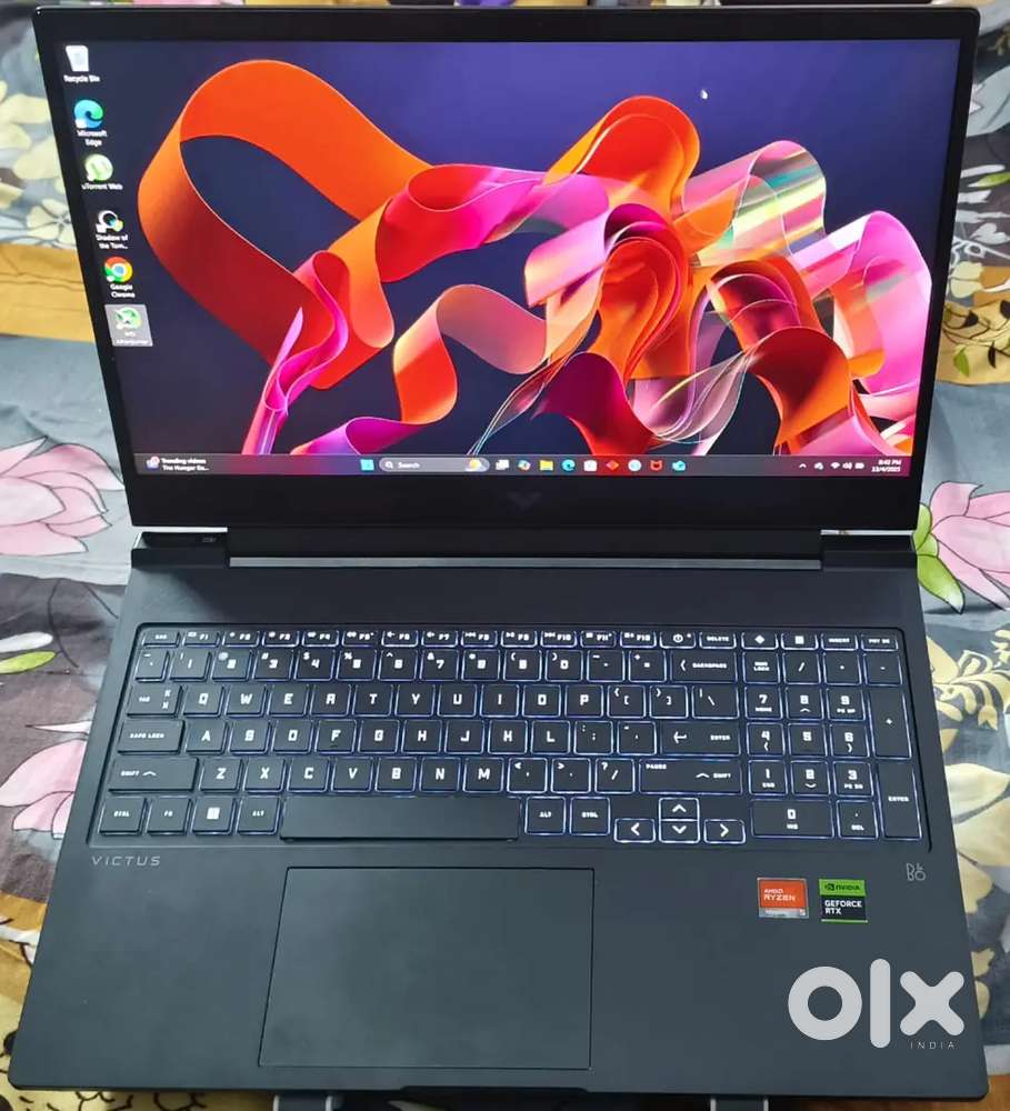 HP Victus 16 RTX 4050 Ryzen 5 7640HS 16GB DDR5 512GB