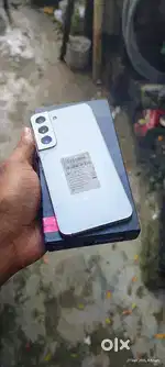 Samsung galaxy s22 brand new condition