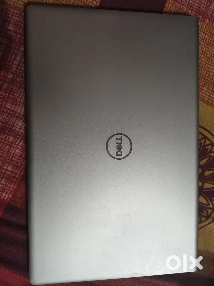 Dell laptop new 3 month old inspiron15