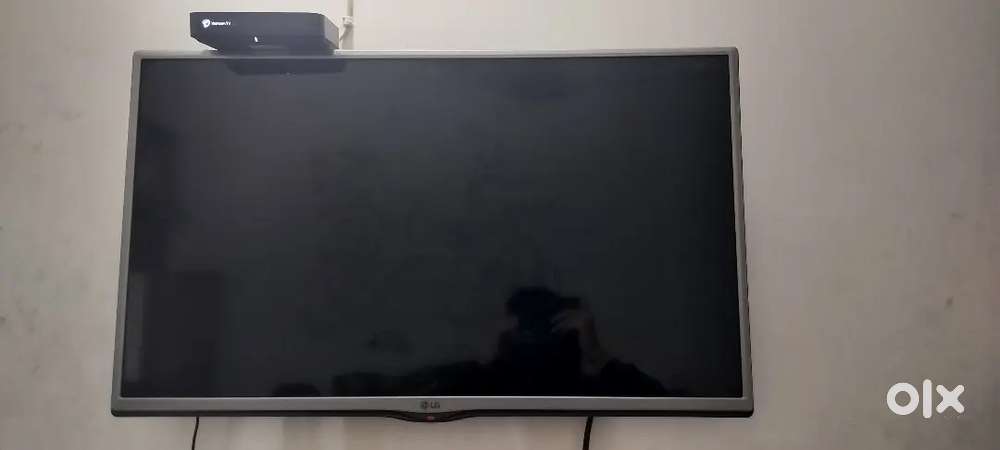TV LG 32 inches switch on problem