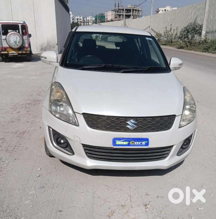 Maruti Suzuki Swift ZXI, 2015, Petrol