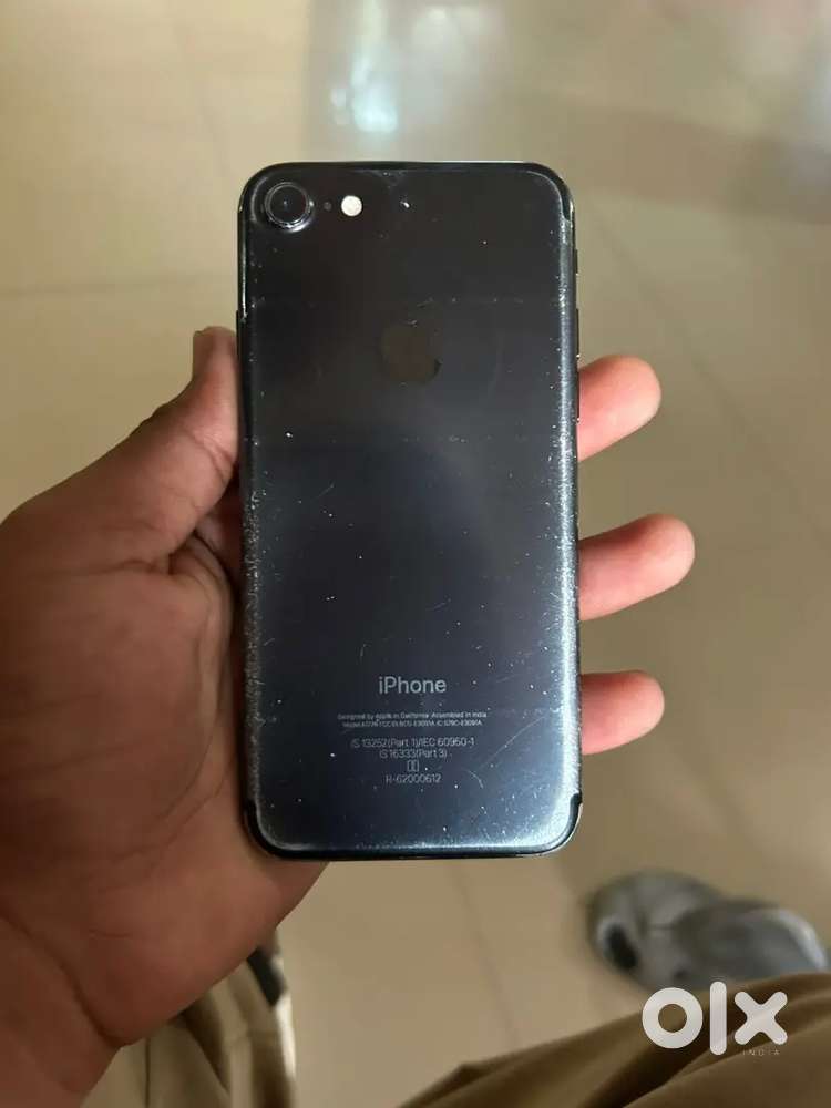 iPhone 7 all ok original never open battery