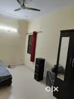 4 BOYS Required